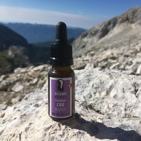 CBD kapky 15% - 70% MCT kokosový olej + 30% destilátů